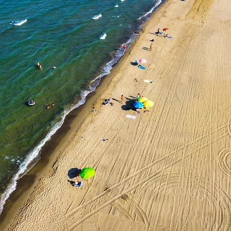 아파트 Acacia House - Few Meters From The Villaggio San Leonardo